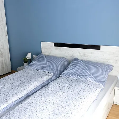 Vili's Place - 1 Bedroom With Balcony By Flat Mаnager Apartment